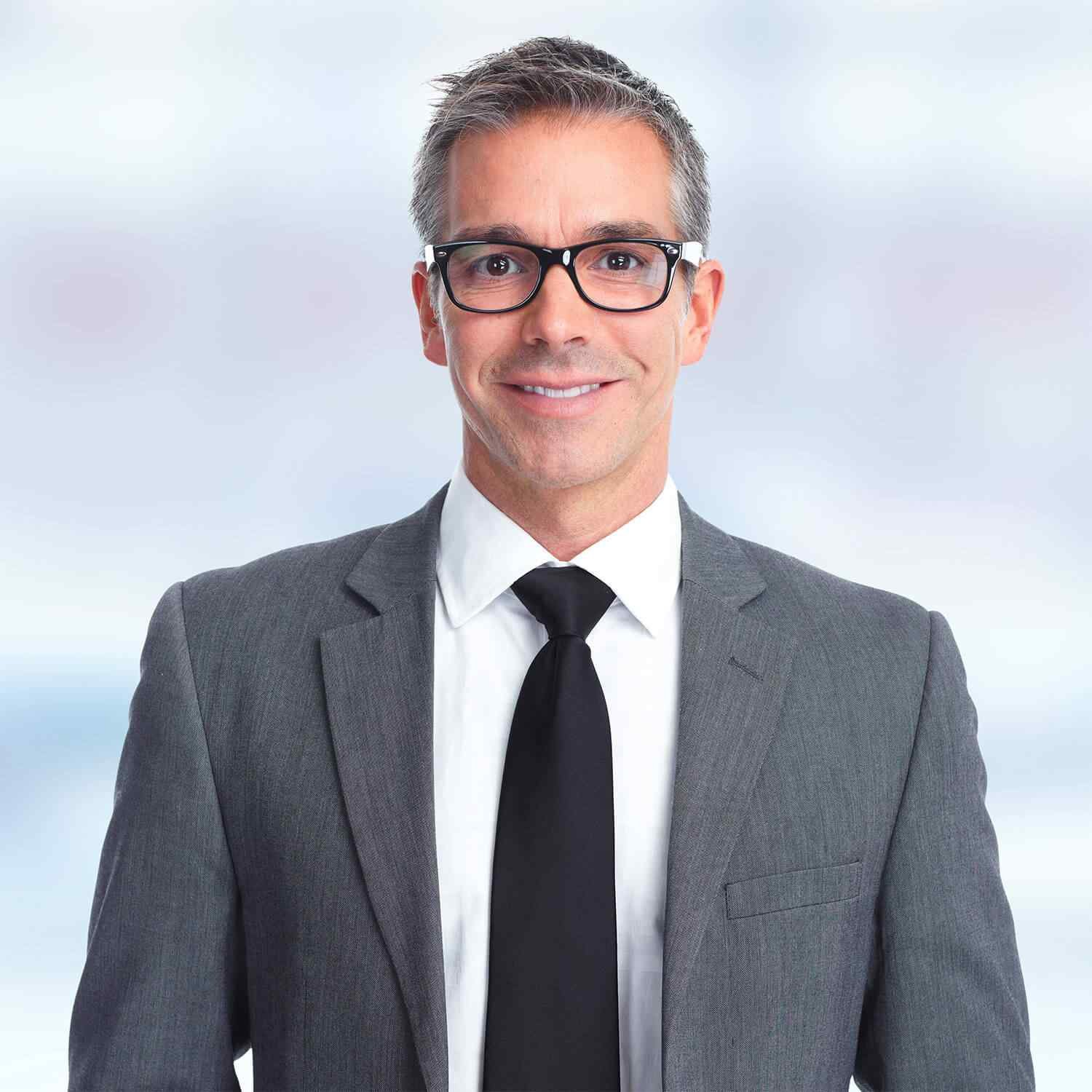 https://soytellycunninghamm.com/wp-content/uploads/2018/01/img-team-member-career-03.jpg